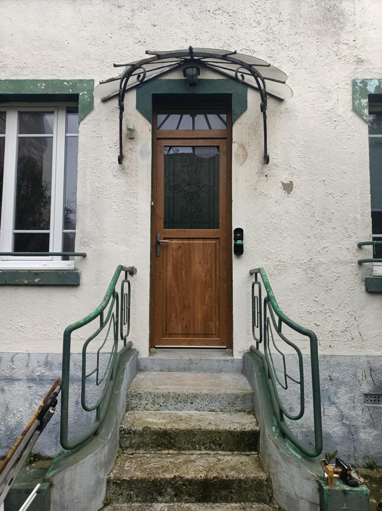Appartement Des Roses T2, 32m2, Rdc, Vue Sur Jardin, Le Chic *